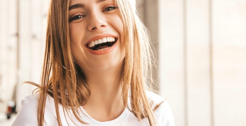 A importância do sorriso para a melhora da autoestima e da qualidade de vida A importância do sorriso para a melhora da autoestima e da qualidade de vida